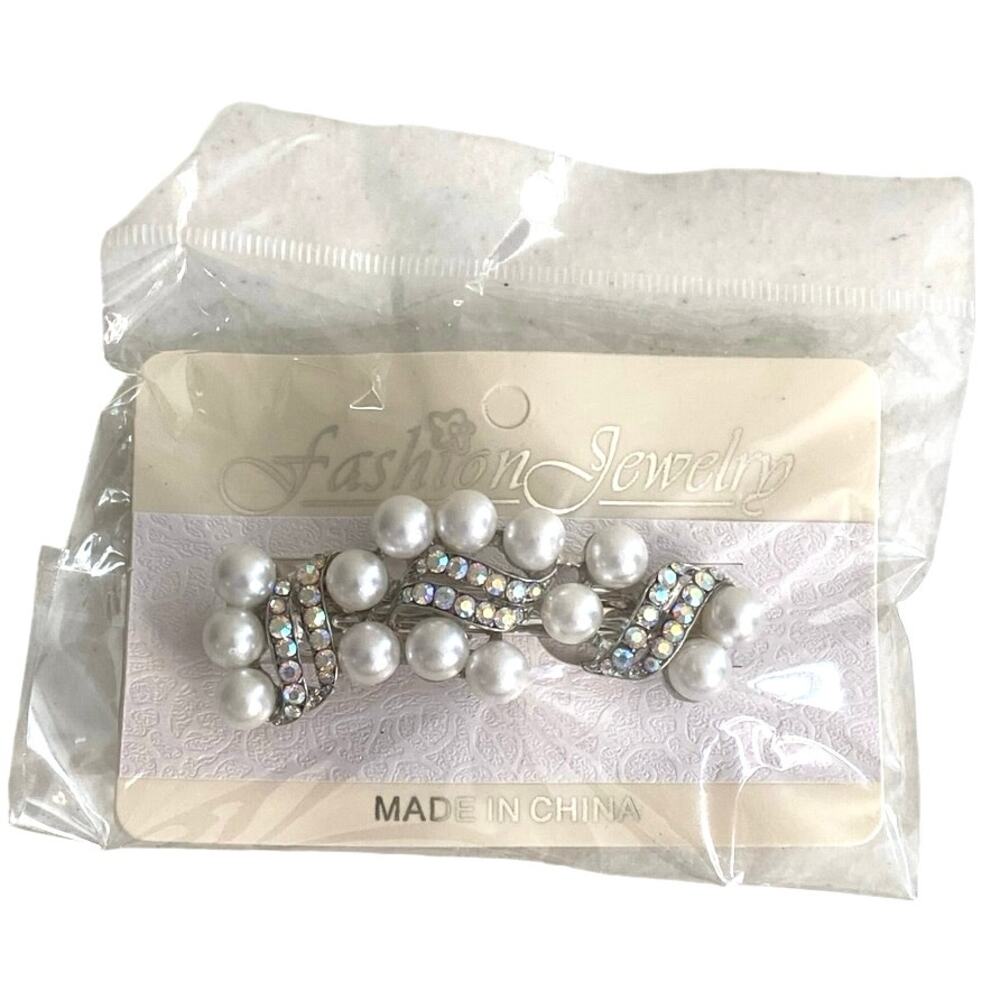 New in package Fashion Jewelry hair clip white pearls/rhinestones
